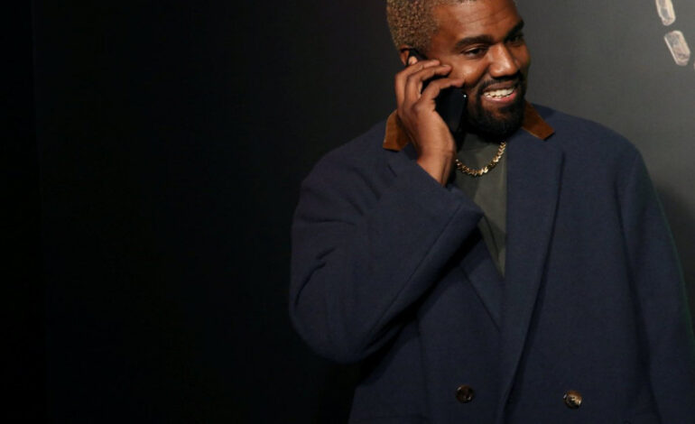 Muy a la Bad Bunny: Kanye West es investigado por agredir a una mujer