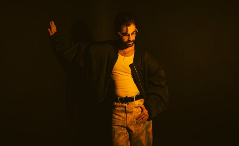 Diego Mena y Rompiendo Fronteras: un álbum debut que convierte la migración en identidad sonora