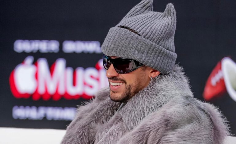 Bad Bunny adelanta lo que será su show de medio tiempo en el Super Bowl LX: “Sólo tienen que preocuparse por bailar”